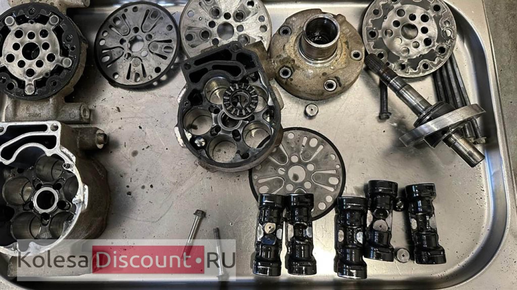 И еще один комплект для сборки И еще один комплект для сборки